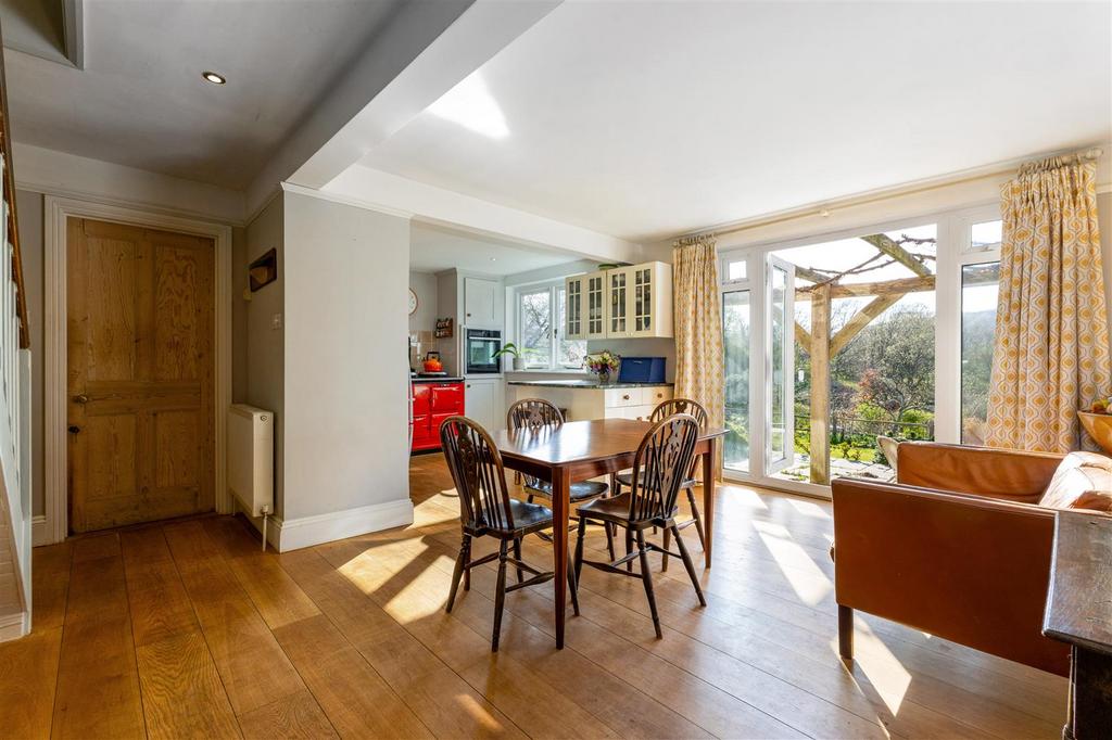 Breakfast Room