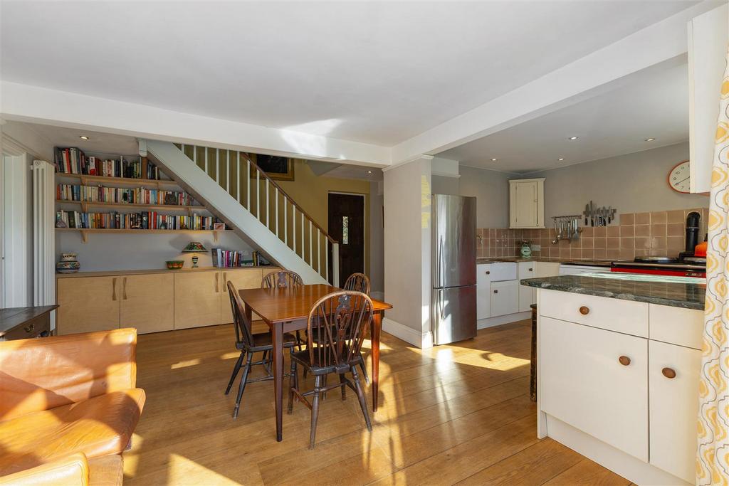 Kitchen / Breakfast Room
