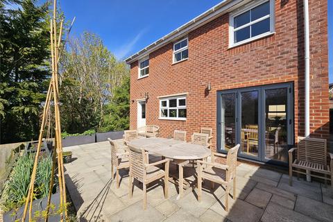 4 Sassoon Close, Salisbury, SP2 9LR