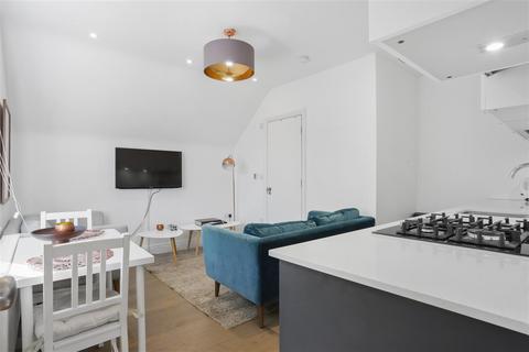 1 bedroom apartment for sale, Carleton Road, London