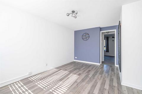 31 Glebe Place, Burntisland, KY3 0ES