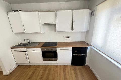 1 bedroom flat to rent, Rayners Lane, Pinner HA5