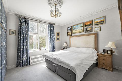 2 bedroom retirement property for sale, St. Stephens Road, Bournemouth