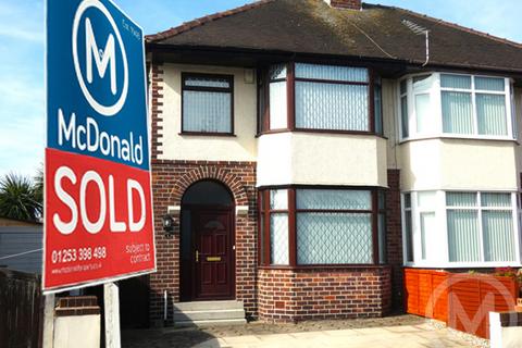 1 Maxwell Grove, Blackpool, FY2 0QG