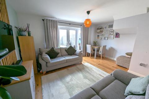 18 Woburn Close, Corby, NN17 5AA