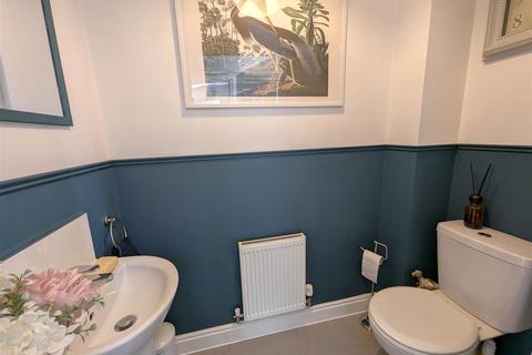 18 Woburn Close, Corby, NN17 5AA