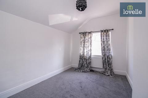 94 Alexandra Road, Grimsby, DN31 1RW