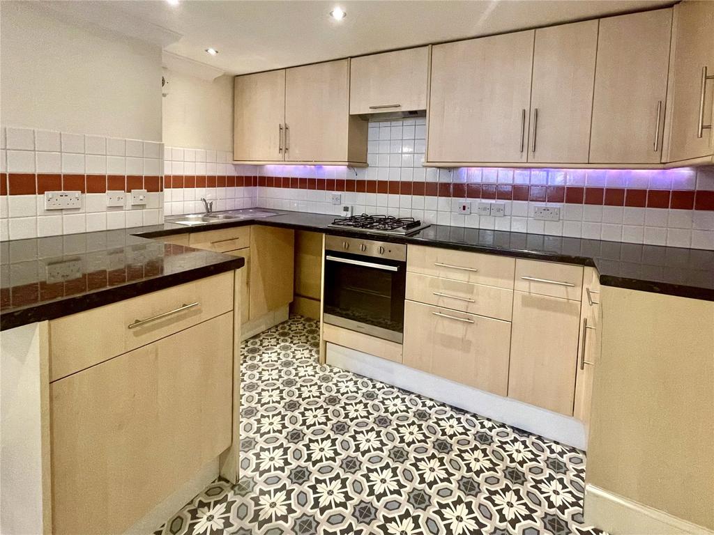 Fitted Kitchen