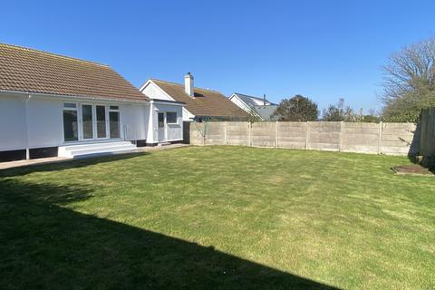3 bedroom detached bungalow to rent, St Merryn, Padstow