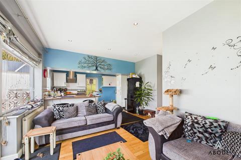 3 bedroom detached bungalow for sale, Brizlincote Lane, Burton on Trent DE15