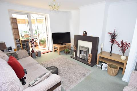 Rohan Upper Backway, Shrewton, Salisbury, SP3 4DE