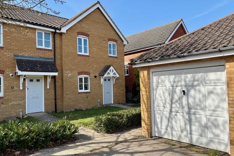 36 Thurlow Close, Saxmundham, IP17 1GD
