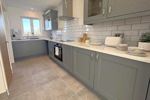 3 bedroom detached house for sale, Chickerell Road, Weymouth