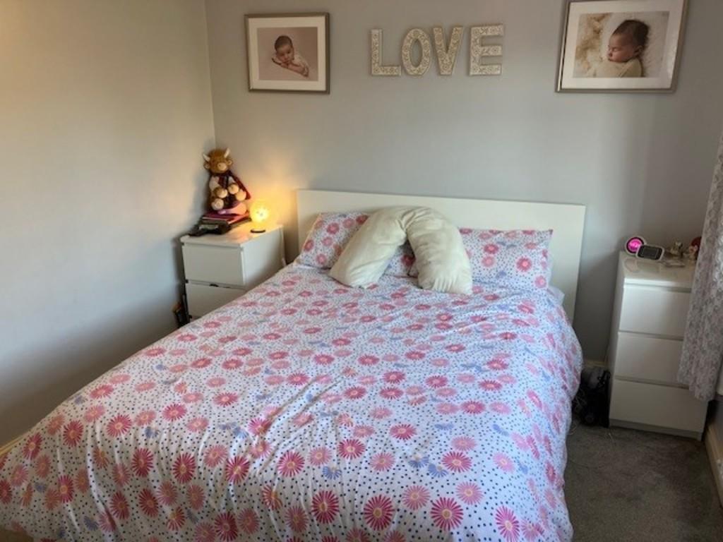 Bedroom 1a