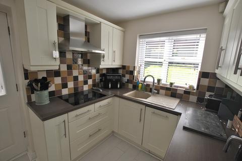 3 Hancocks Drive, Oakengates, Telford, TF2 6AD