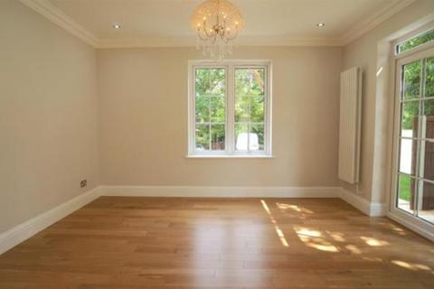 2 bedroom apartment to rent, Camberley, Surrey