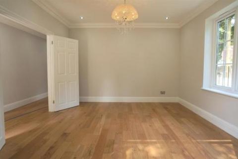 2 bedroom apartment to rent, Camberley, Surrey
