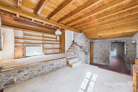 undefined, Milldale, Alstonefield