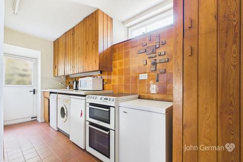 undefined, Milldale, Alstonefield