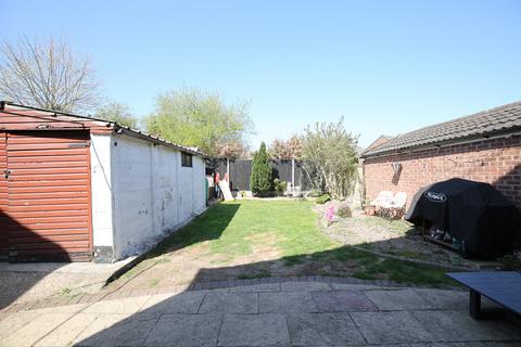 45 Holte Road, Atherstone, CV9 1HN