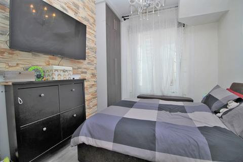 2 bedroom apartment for sale, Oriental Place, Brighton