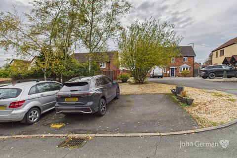 undefined, Cameron Close, Stapenhill