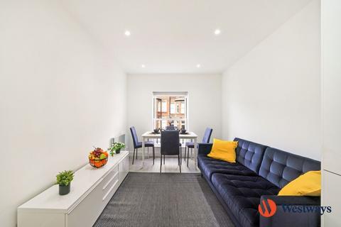 2 bedroom apartment to rent, Queensway, Bayswater W2