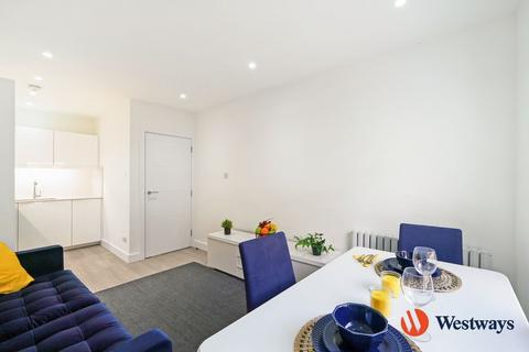 2 bedroom apartment to rent, Queensway, Bayswater W2