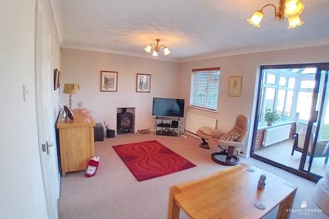 undefined, Little Wakering Road, Little Wakering