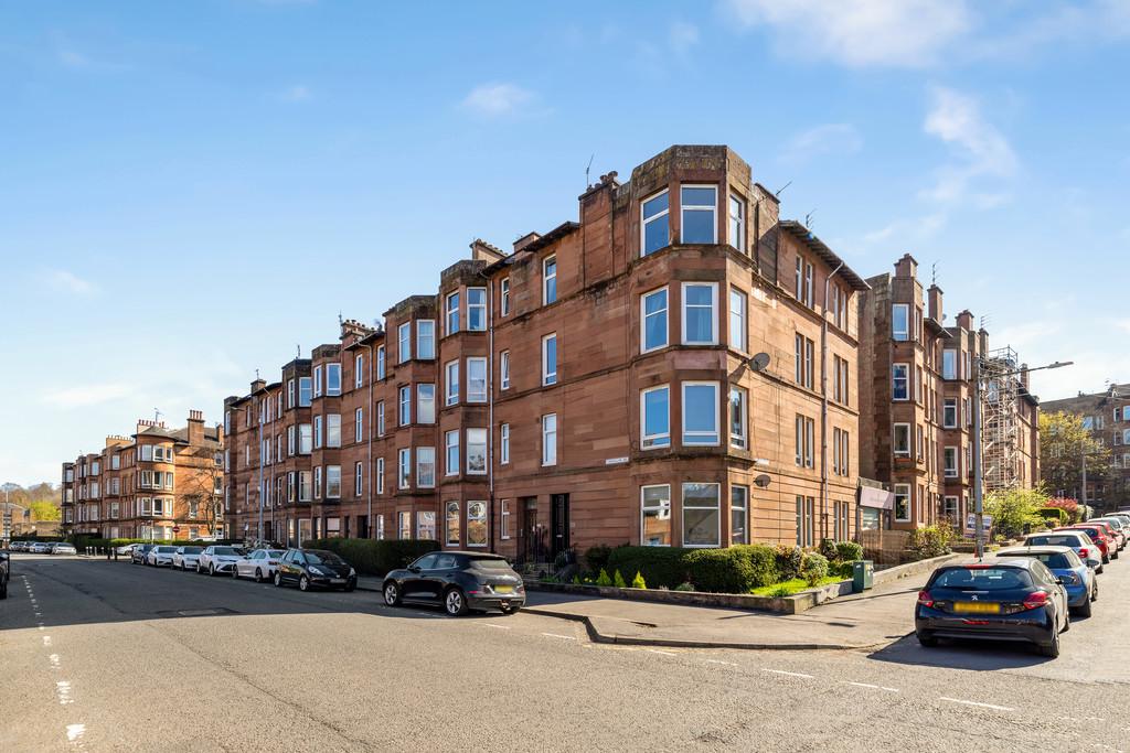 1-print-131 Tantallon Road Flat 3.2 8