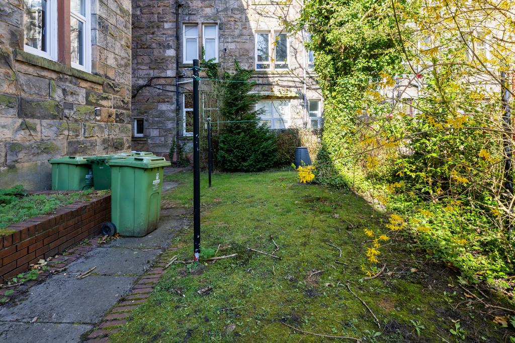 26-print-131 Tantallon Road Flat 3.2 5