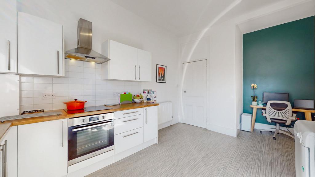 18-print-131 Tantallon Road Flat 3.2 21