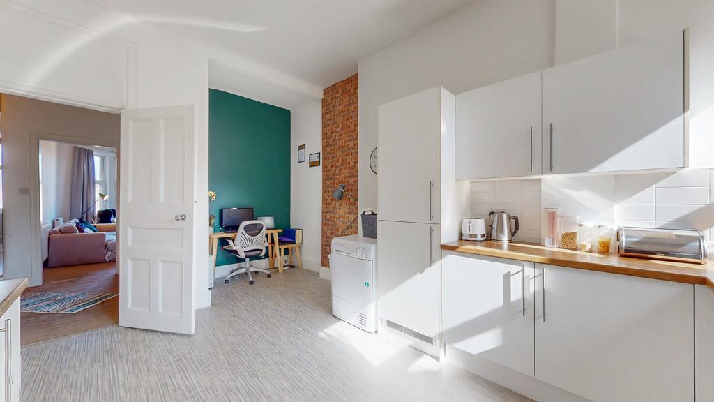 19-print-131 Tantallon Road Flat 3.2 20