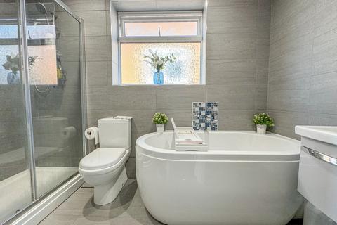 21 Alexandra Road, Rochford, SS4 3HB