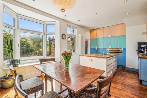 14 Bournville Road, London, SE6 4RN