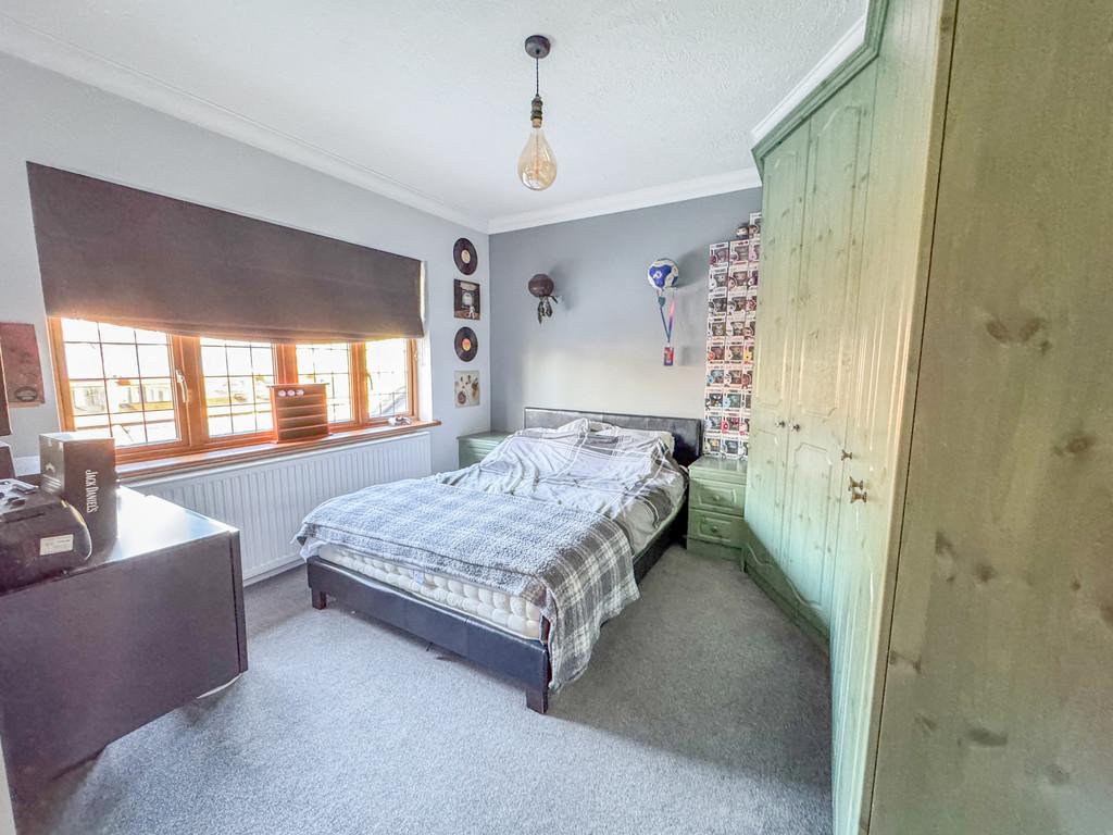 Bed 4