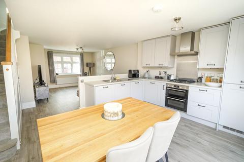 3 bedroom end of terrace house for sale, Foxon Corner, Leighton Buzzard