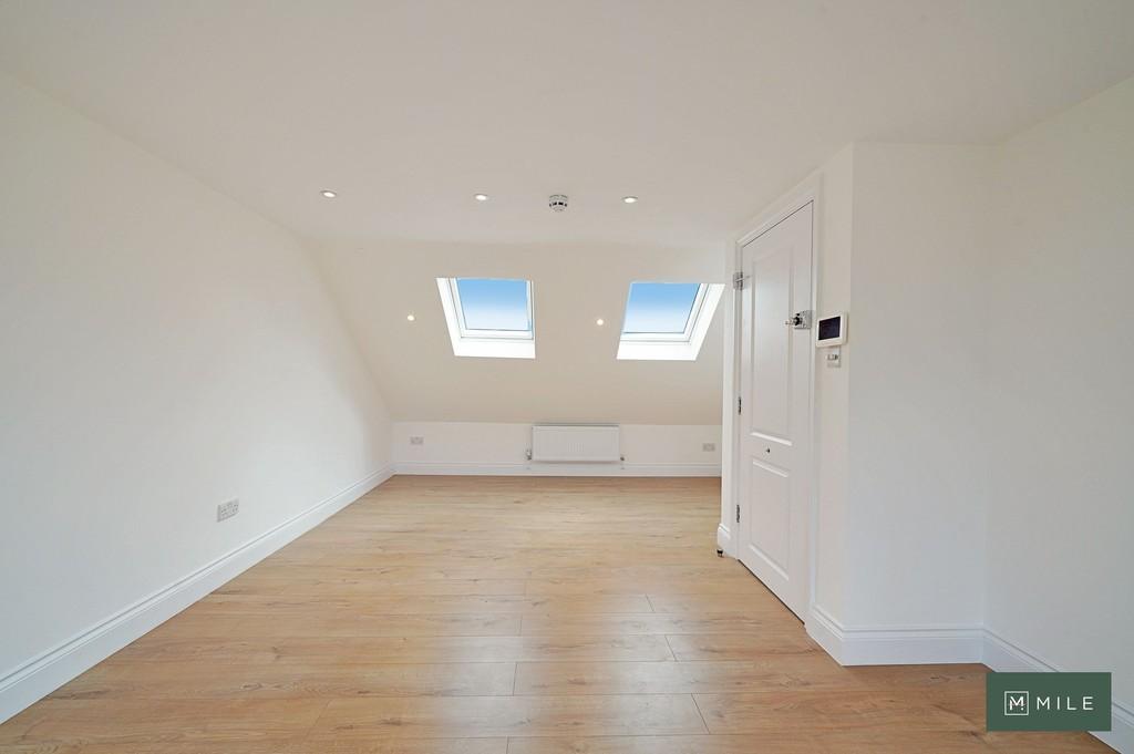 Flat 5, 52 Coles Green Road - CQt T9 Thz LEu EJBRbv PIT