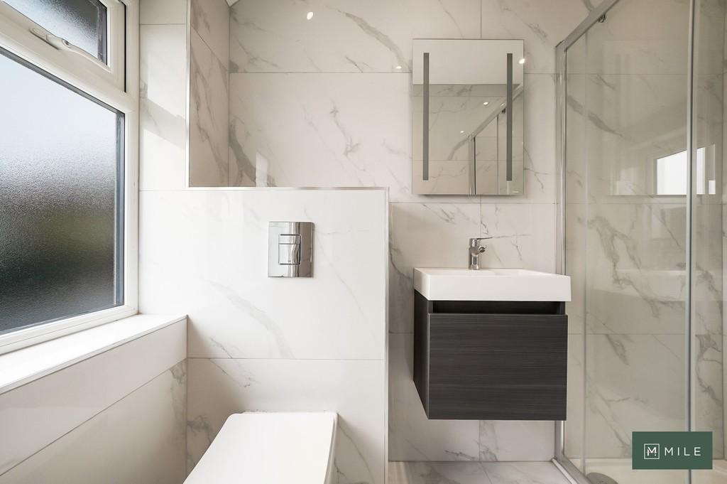 Flat 4, 52 Coles Green Road - IVCK7 Qa PZLqor Weec6d C