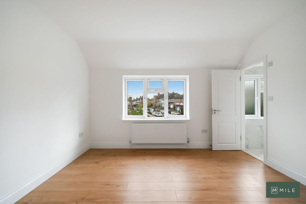 Flat 4, 52 Coles Green Road - Zv Qgw CMz UZc Pk Duqhe Bc