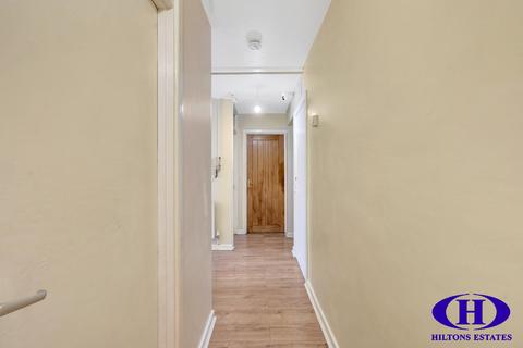 3 bedroom apartment for sale, The Broadway, Southall