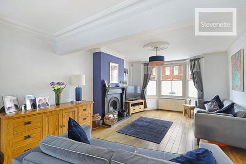 7 Chapel Road, Epping, CM16 5DS