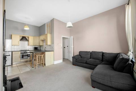 1 bedroom flat to rent, Wimbledon Park Road, West Hill, London, SW18