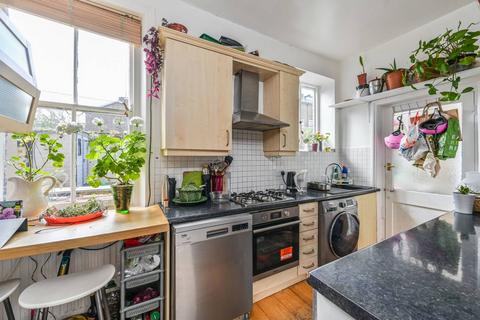 2 bedroom flat for sale, Mowll Street, Oval, London, SW9