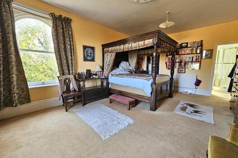 6 bedroom detached house for sale, Bury Bar, Newent