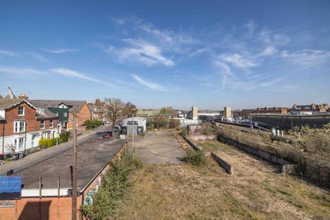 2 bedroom retirement property for sale, Roper Road, Canterbury, Kent, CT2