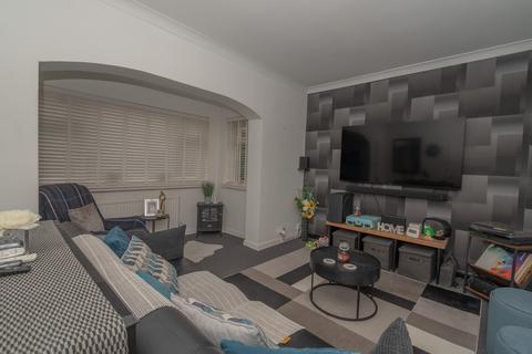 101 Coleman Crescent, Ramsgate, CT12 6AE