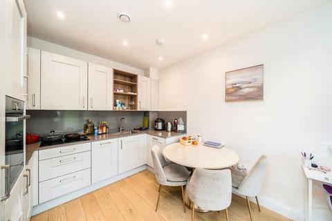 1 bedroom flat to rent, Inglis Way, London NW7
