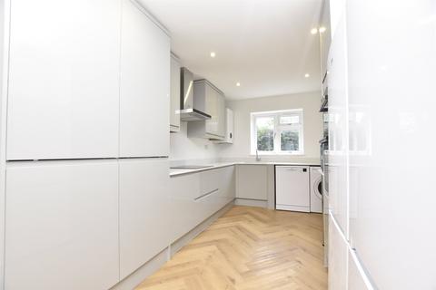 7 bedroom detached house to rent, Frome Road, Somerset BA2