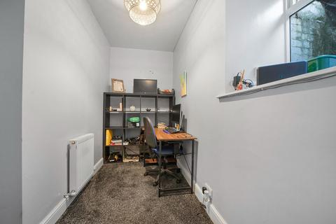 12 Laurieknowe, Dumfries, DG2 7AJ